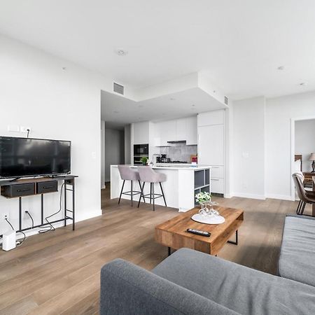Urban Oasis: Stylish Apartment Retreat At Ubc Vancouver Kültér fotó