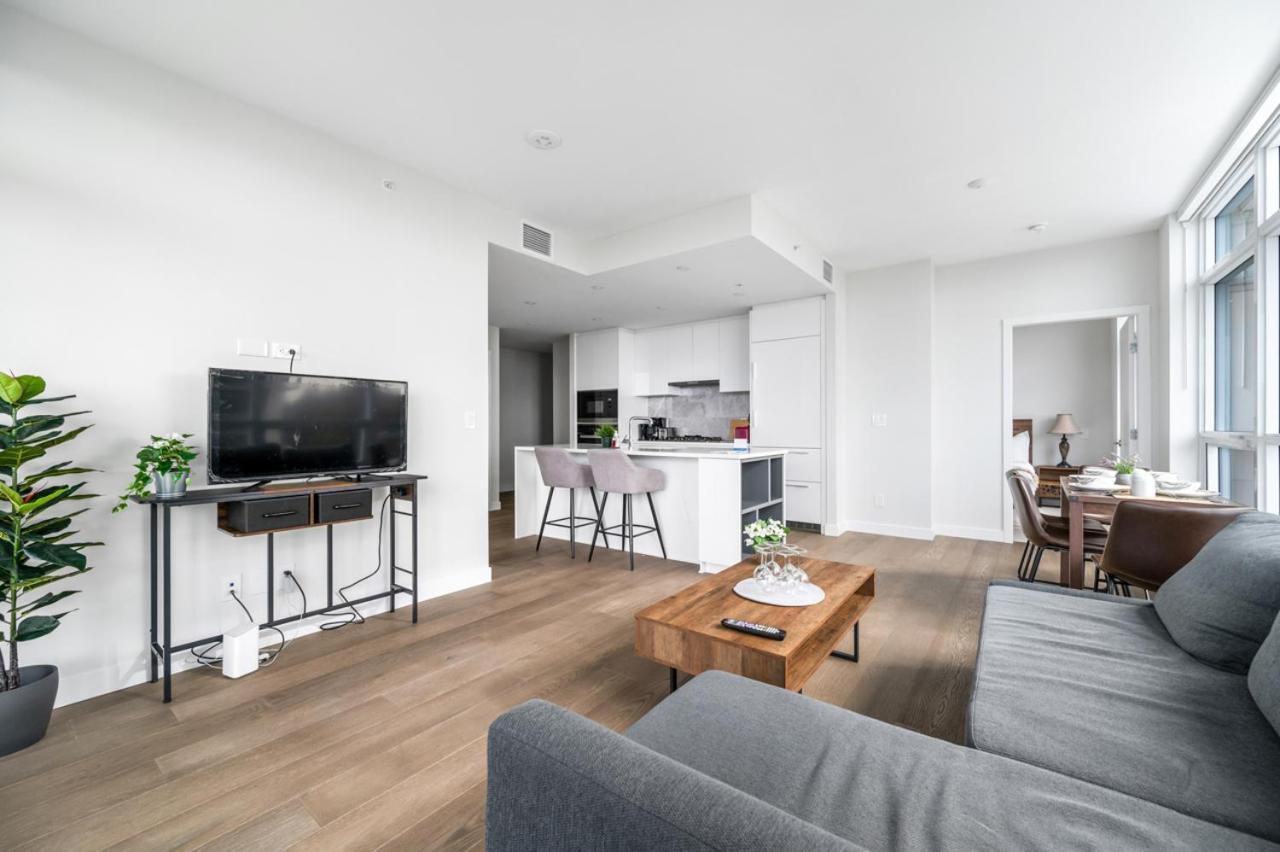 Urban Oasis: Stylish Apartment Retreat At Ubc Vancouver Kültér fotó