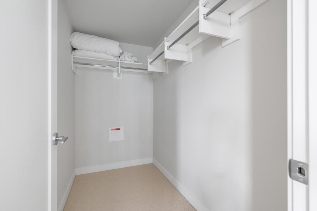 Urban Oasis: Stylish Apartment Retreat At Ubc Vancouver Kültér fotó
