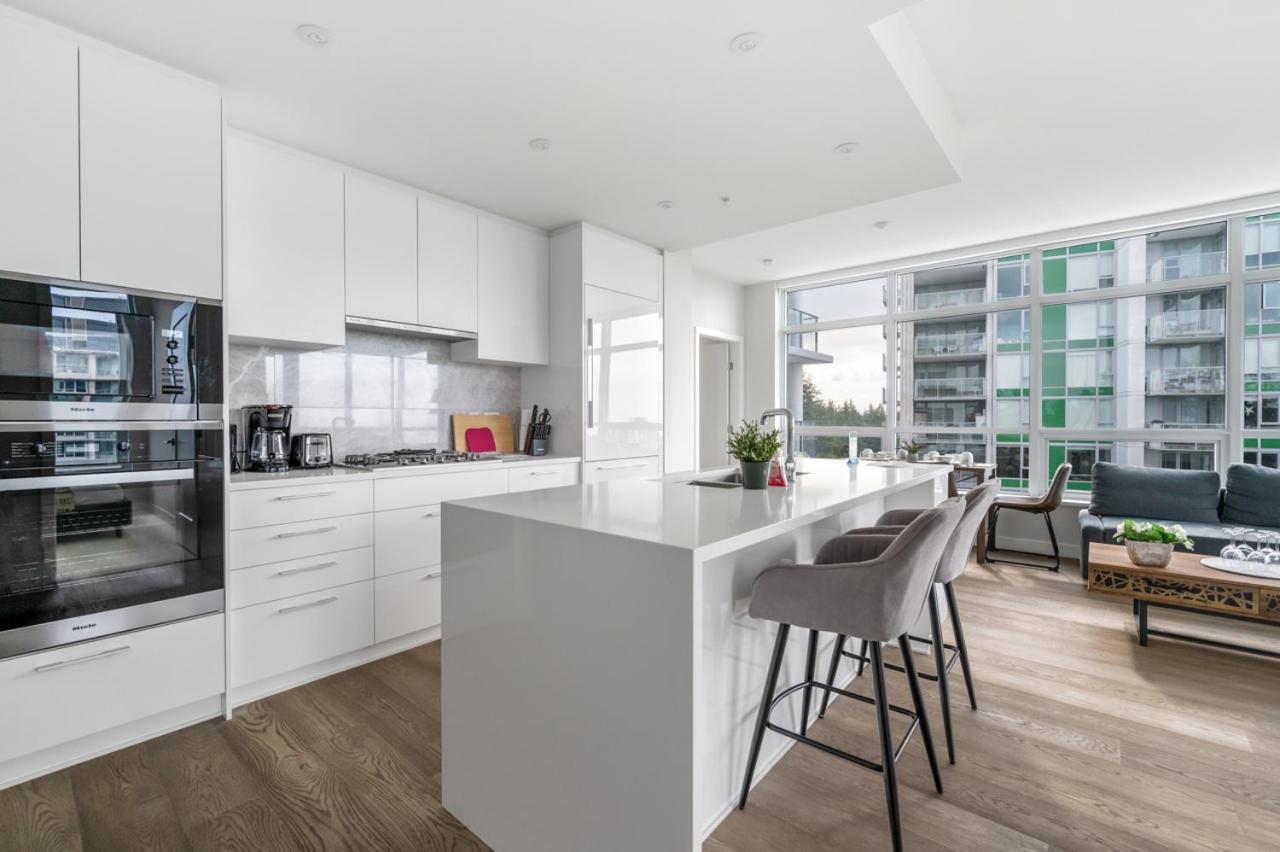 Urban Oasis: Stylish Apartment Retreat At Ubc Vancouver Kültér fotó